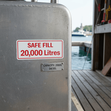 Load image into Gallery viewer, Safe Fill 2000 Litres on boat marine fuel tank