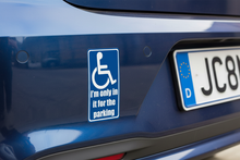 Load image into Gallery viewer, Close-up Text Clarity
