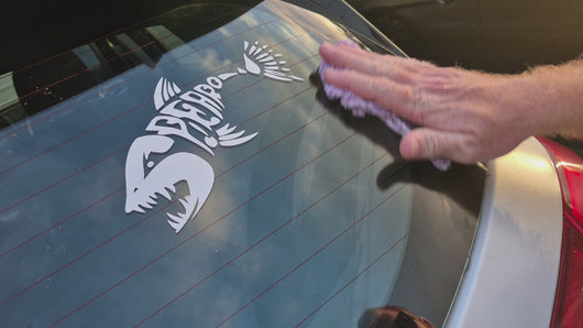 How to apply Green "P" plate vinyl sticker with White background